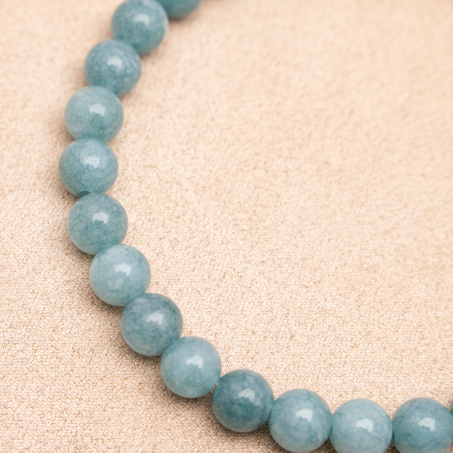 Aquamarine Chalcedony – mental clarity, clear communication, emotional balance